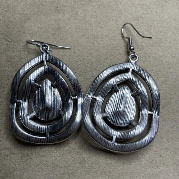 Gray Rhinestone Fish hook earrings - Picture 2 of 3